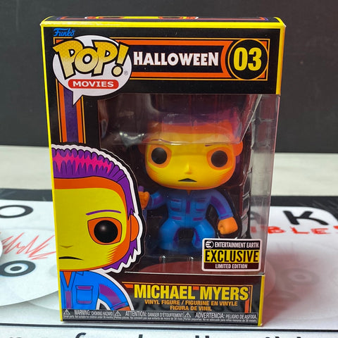 Pop Movies: Halloween- Blacklight Michael Myers (Entertainment Earth Exclusive) JP